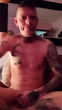 Snapshot of Der_Schoene_Penis chatting on 02-09-26, 12:20 Der Schoene Penis online show from 02-09-26, 12:20