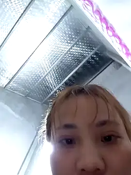 Snapshot of utlesexy chatting on 01-07-26, 01:35 utlesexy online show from 01-07-26, 01:35