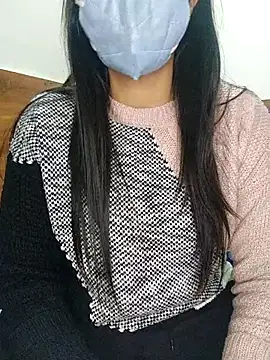 yourslovee online show from 01-13-26, 05:07