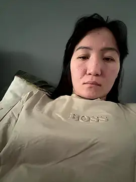 Snapshot of Rose_me2026 chatting on 01-09-26, 01:03 Rose me2026 online show from 01-09-26, 01:03