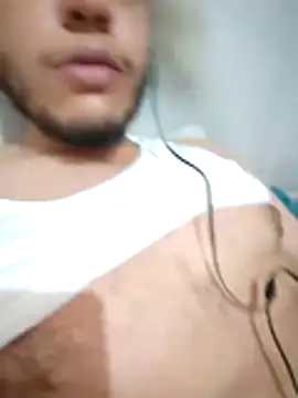 Snapshot of DrosXO chatting on 02-13-26, 05:42 DrosXO online show from 02-13-26, 05:42