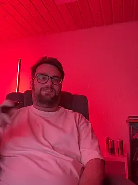 Snapshot of Dominic2295 chatting on 01-16-26, 06:12 Dominic2295 online show from 01-16-26, 06:12