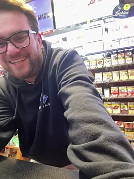 Snapshot of Dominic2295 chatting on 02-16-26, 05:14 Dominic2295 online show from 02-16-26, 05:14