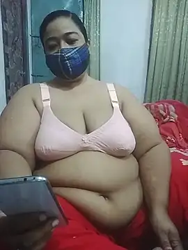 momo loves online show from 04-12-26, 06:13