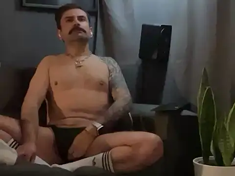 LukasMackenna online show from 06-27-26, 05:34