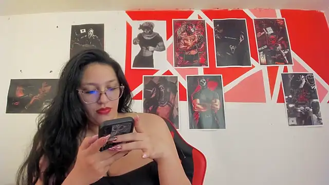 Snapshot of abril_onnel chatting on 07-15-26, 07:30 abril onnel online show from 07-15-26, 07:30