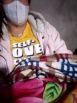 Snapshot of zinza-00 chatting on 01-10-26, 12:23 zinza-00 online show from 01-10-26, 12:23