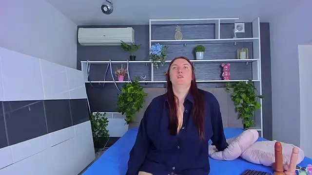 Snapshot of StephieRousee chatting on 05-22-26, 05:36 StephieRousee online show from 05-22-26, 05:36