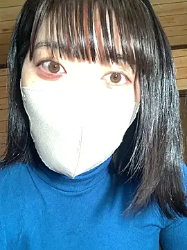 Snapshot of minami_room chatting on 02-01-26, 01:04 minami room online show from 02-01-26, 01:04