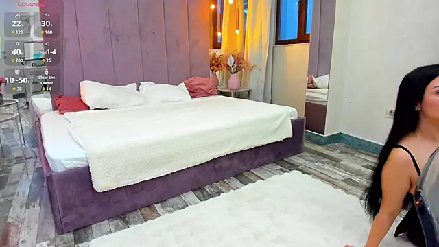 Snapshot of ElyaRose_ chatting on 01-12-26, 05:56 ElyaRose online show from 01-12-26, 05:56