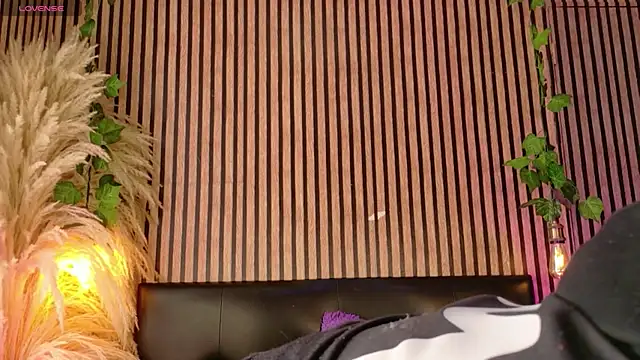 Hiddenhotcake online show from 03-24-26, 06:57