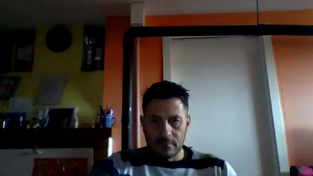 Snapshot of colosone chatting on 12-19-25, 10:11 colosone online show from 12-19-25, 10:11