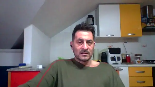 Snapshot of colosone chatting on 02-05-26, 08:41 colosone online show from 02-05-26, 08:41