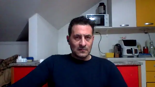 Snapshot of colosone chatting on 03-05-26, 06:15 colosone online show from 03-05-26, 06:15