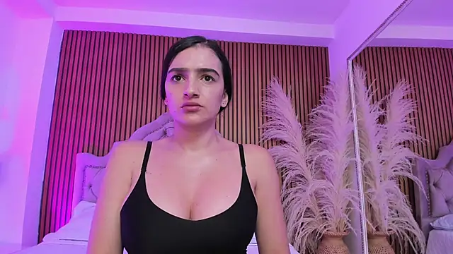 Violett hott  online show from 02-28-26, 01:01