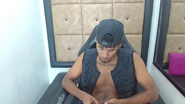 Athleticluck1 online show from 01-05-26, 09:07