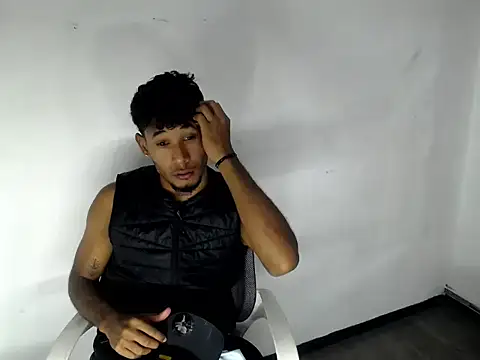 Athleticluck1 online show from 01-08-26, 08:55