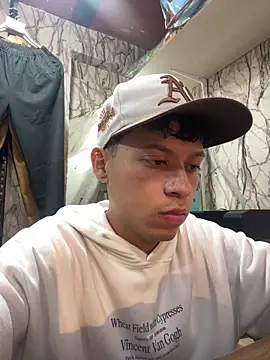 Snapshot of _Cristian chatting on 01-05-26, 10:57 Cristian online show from 01-05-26, 10:57