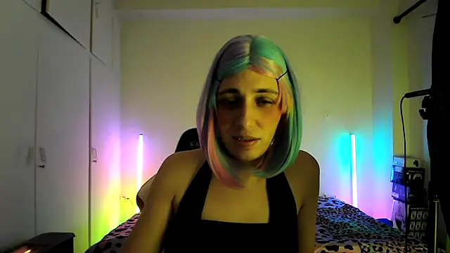 HoneyValentine online show from 03-30-26, 06:31