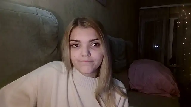 Snapshot of End_joe chatting on 01-08-26, 06:43 End joe online show from 01-08-26, 06:43