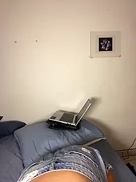 Martina small online show from 01-10-26, 04:58