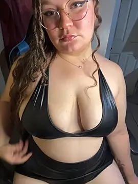 ParejaSutra69 online show from 04-07-26, 02:23