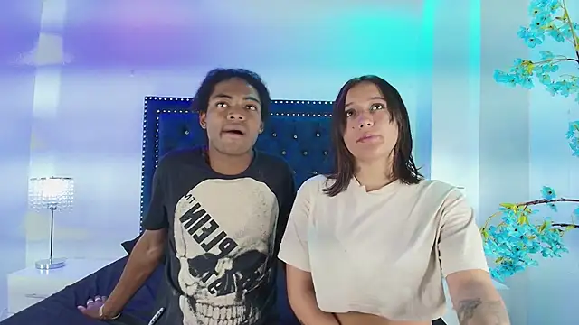 Snapshot of Cristal_and_luke chatting on 01-07-26, 03:31 Cristal and luke online show from 01-07-26, 03:31