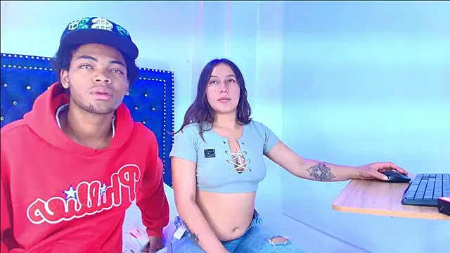 Cristal and luke online show from 05-14-26, 03:24