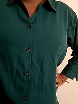 urslovelyy online show from 01-06-26, 07:34