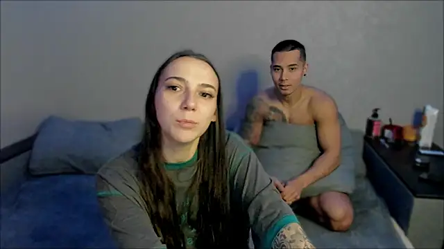 Snapshot of AnnaMized chatting on 02-21-26, 12:22 AnnaMized online show from 02-21-26, 12:22