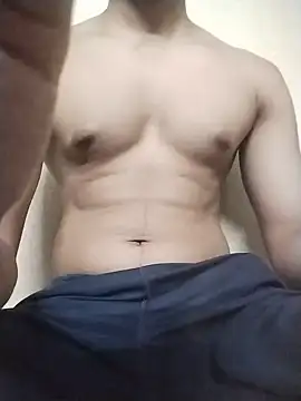 Snapshot of desiBig_dick chatting on 06-28-26, 12:00 desiBig dick online show from 06-28-26, 12:00