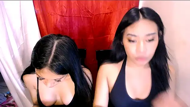 Snapshot of bigmeatcock_luna chatting on 06-20-26, 05:05 bigmeatcock luna online show from 06-20-26, 05:05