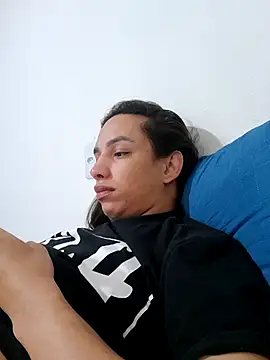 ofjuliaa online show from 07-20-26, 03:10