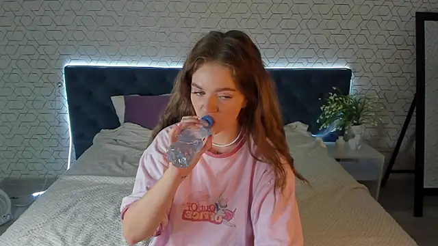 desiree doll online show from 02-23-26, 01:03