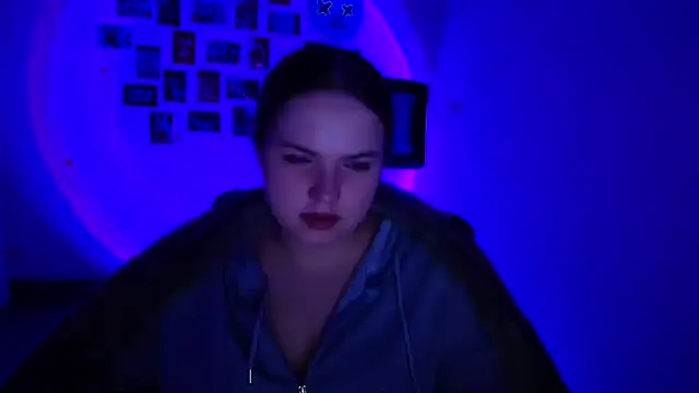 Kitty Mia Kitty online show from 02-23-26, 06:44