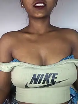 Royal-girl78 online show from 01-06-26, 04:11