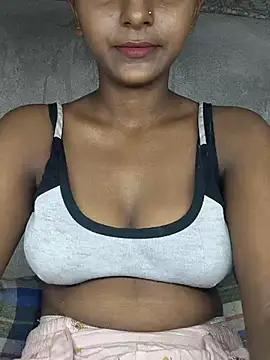 Royal-girl78 online show from 07-04-26, 03:51