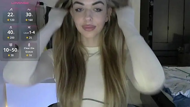 LizaSweetyq online show from 03-15-26, 07:58