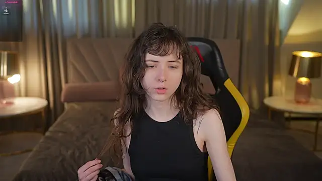 Orly flame online show from 03-06-26, 03:30