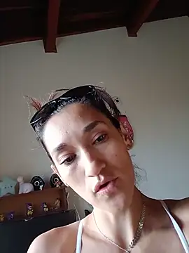 Snapshot of EcoDePiel chatting on 05-23-26, 10:25 EcoDePiel online show from 05-23-26, 10:25