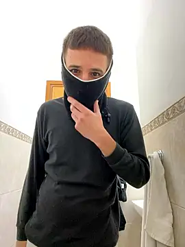 Snapshot of petiteyanel chatting on 01-12-26, 10:59 petiteyanel online show from 01-12-26, 10:59