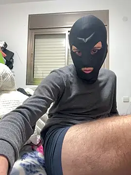 Snapshot of petiteyanel chatting on 02-11-26, 06:51 petiteyanel online show from 02-11-26, 06:51