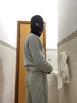 Snapshot of petiteyanel chatting on 02-16-26, 11:12 petiteyanel online show from 02-16-26, 11:12