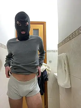 Snapshot of petiteyanel chatting on 02-19-26, 12:17 petiteyanel online show from 02-19-26, 12:17