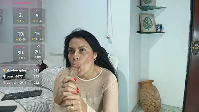 Snapshot of perla_hot4u chatting on 07-02-26, 03:23 perla hot4u online show from 07-02-26, 03:23