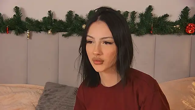 KatieRouge   online show from 01-08-26, 04:09