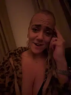 Snapshot of missconly chatting on 02-14-26, 01:46 missconly online show from 02-14-26, 01:46