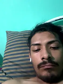 Snapshot of Chemo1233 chatting on 01-10-26, 03:52 Chemo1233 online show from 01-10-26, 03:52