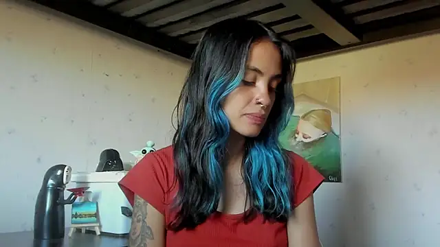 Snapshot of azula_lillet chatting on 06-15-26, 04:42 azula lillet online show from 06-15-26, 04:42
