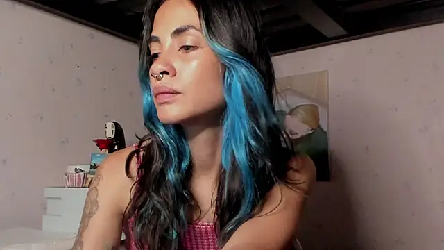 Snapshot of azula_lillet chatting on 06-26-26, 11:25 azula lillet online show from 06-26-26, 11:25